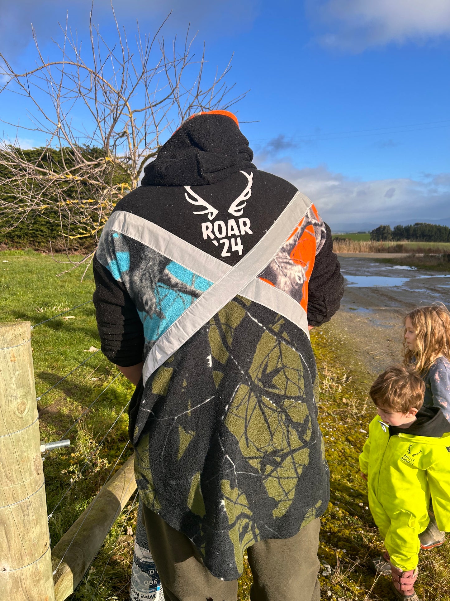 Crossback Fleece Hoodie - Adults